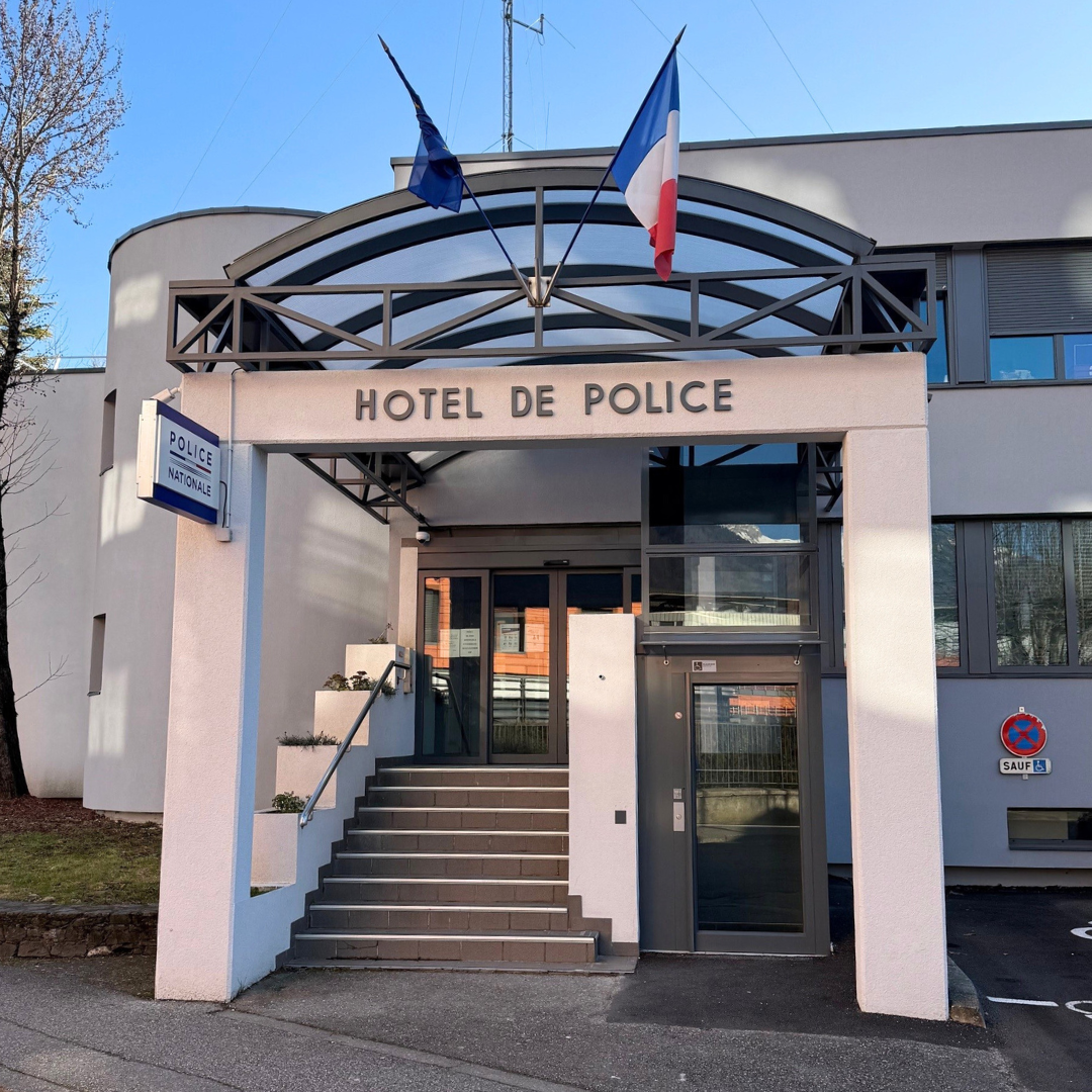 Mise en accessibilité du commissariat d'Albertville (73)